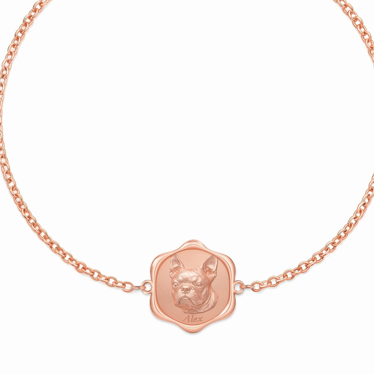 Portrait medallion bracelet in 18K rose gold vermeil #chain
